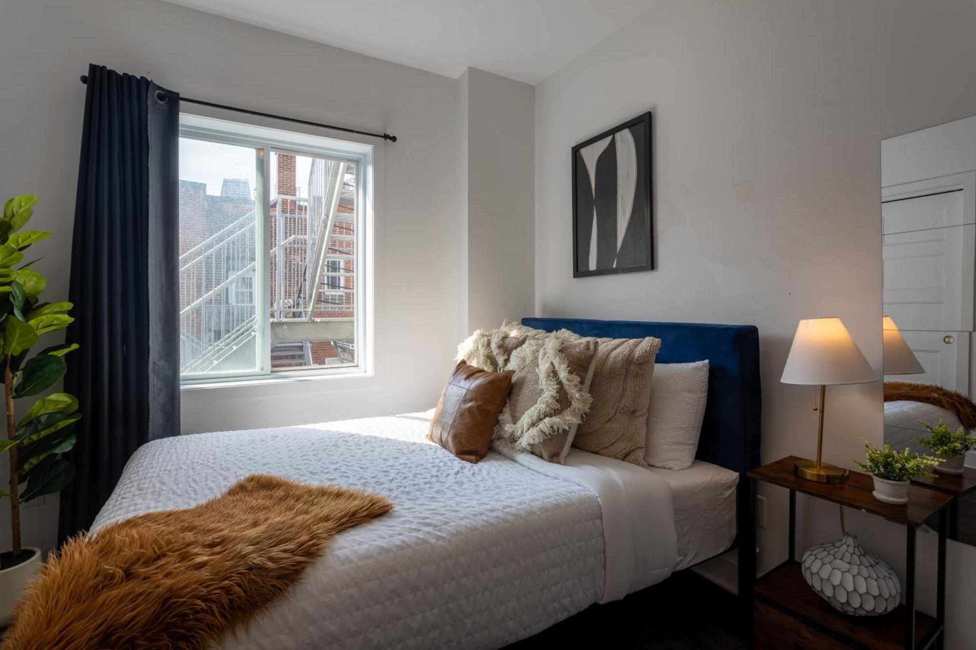 Luxurious 4 Bedroom In Griffintown