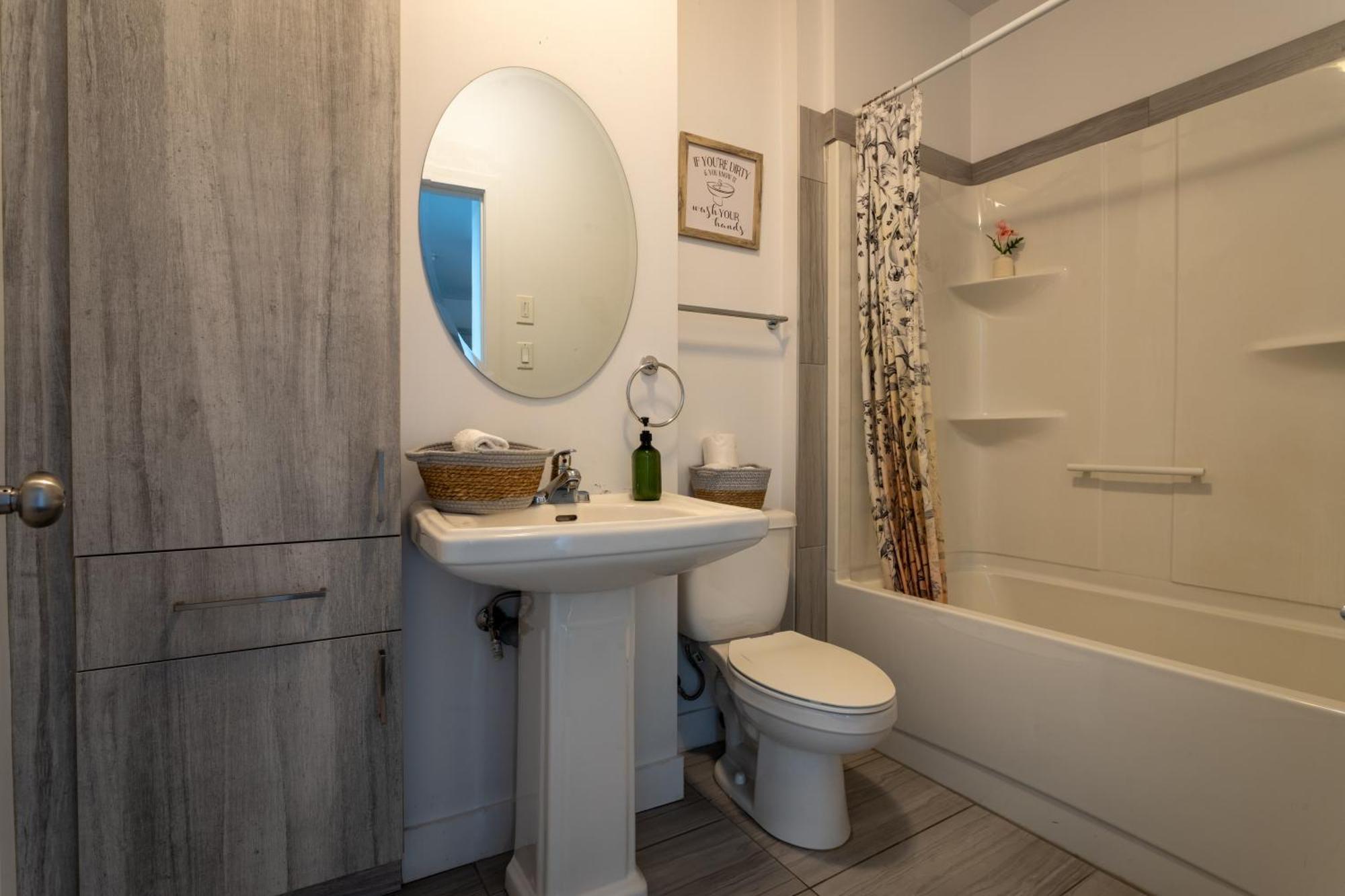 Apartment Luxurious 4 Bedroom In Griffintown *