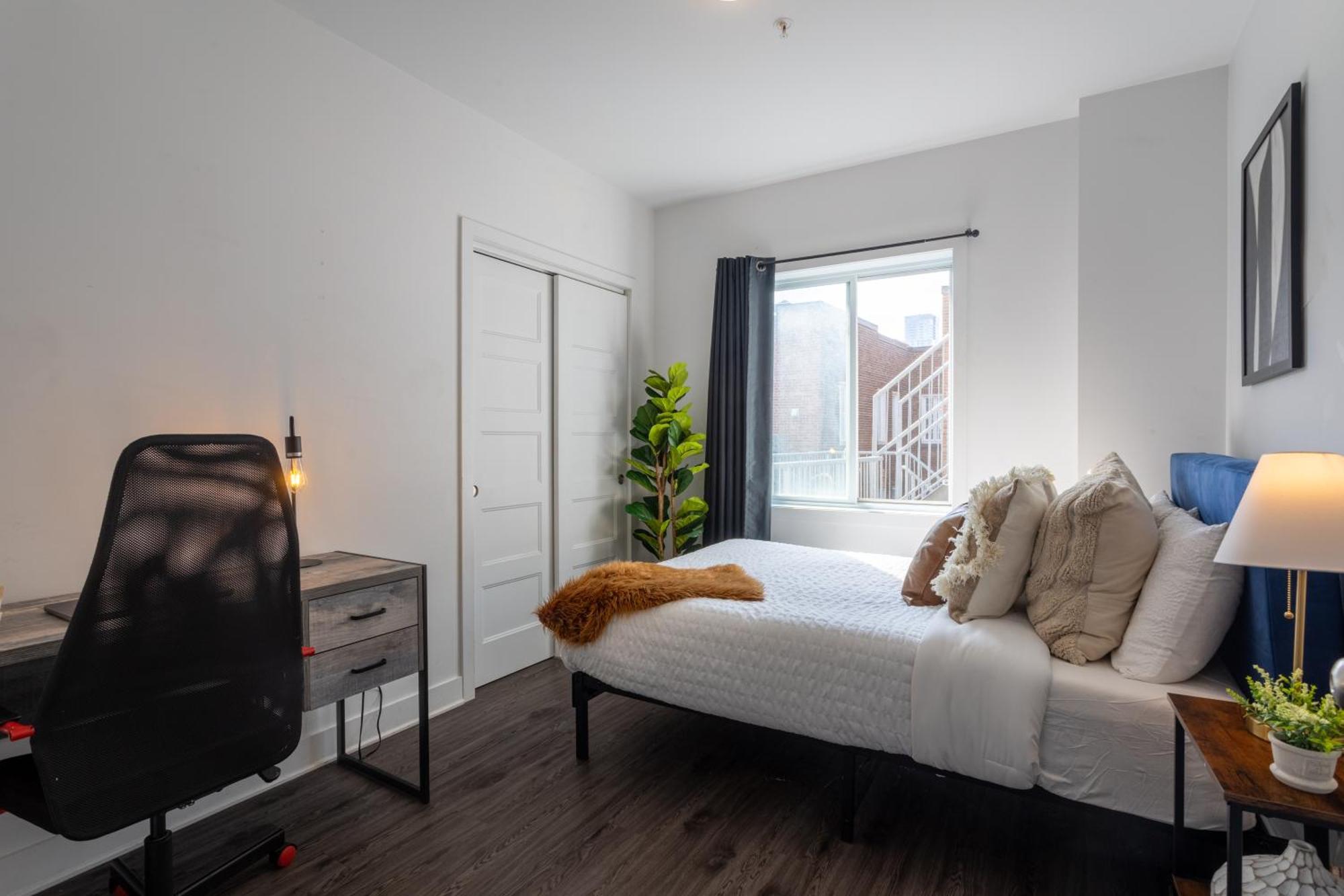 Apartment Luxurious 4 Bedroom In Griffintown